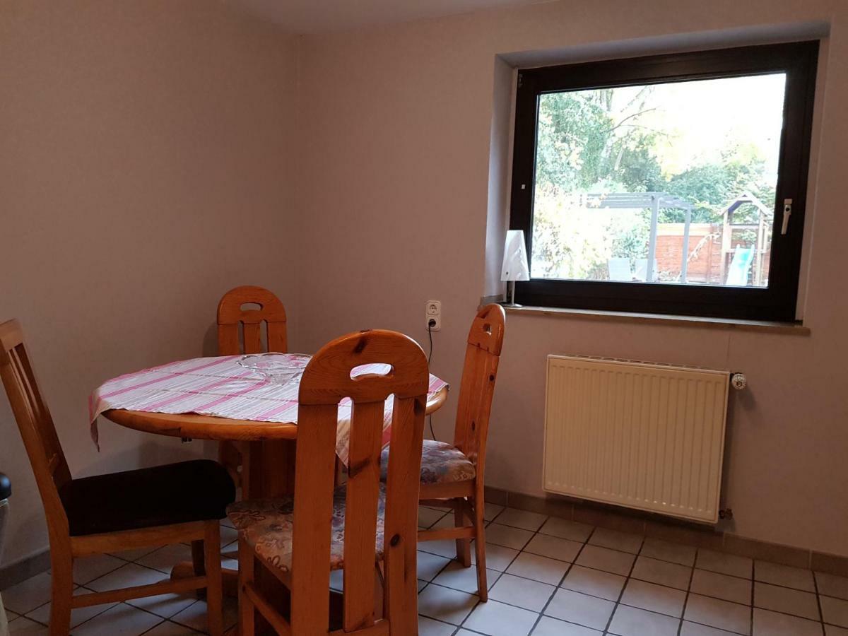 2 Zi-Appartment Mit Gartennutzung Brühl Exteriér fotografie